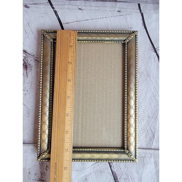 Malden Pewter Bronze Goldish Finish Photo Frame 7.5x 6in Holds 4 X 6 Photo - Picture 5 of 8